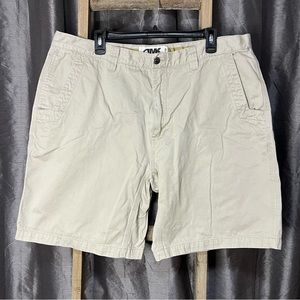 Mountain khaki tan 10 inch cotton chino shorts outdoor neutral men’s 40